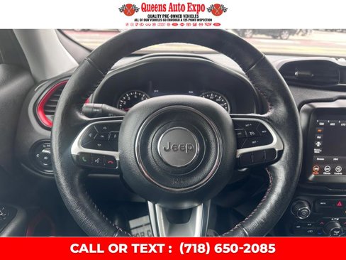 Used 2021 Jeep Renegade Trailhawk image 7