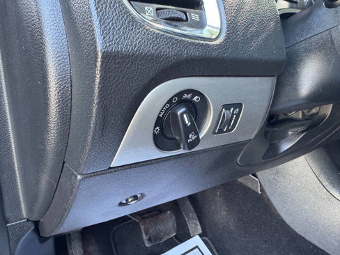 Used 2013 Dodge Durango SXT image 19
