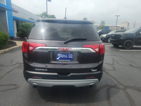 Used 2017 GMC Acadia SLT image 6