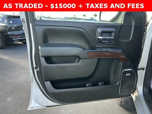 Used 2015 GMC Sierra 2500 SLT w/ Suspension Package, Off-Road image 12