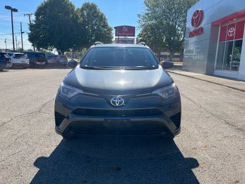 Used 2016 Toyota RAV4 LE image 8