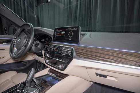 Used 2021 BMW 530i w/ Convenience Package image 16