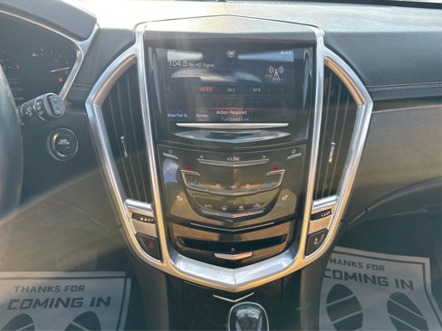 Used 2014 Cadillac SRX Luxury image 14