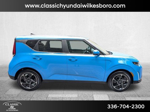 Used 2024 Kia Soul EX image 4