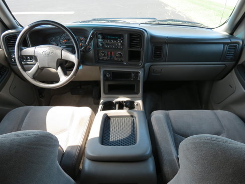 Used 2003 Chevrolet Tahoe LS w/ Cargo Package image 10