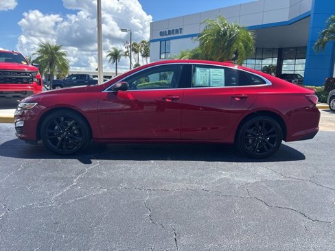 Certified 2025 Chevrolet Malibu LT w/ Sport Edition image 4
