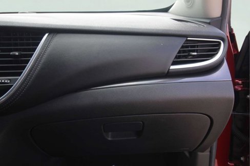 Used 2022 Buick Encore Preferred w/ Safety Package image 24