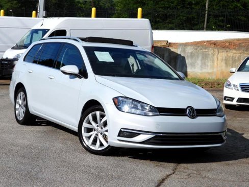Used 2018 Volkswagen Golf SEL image 8