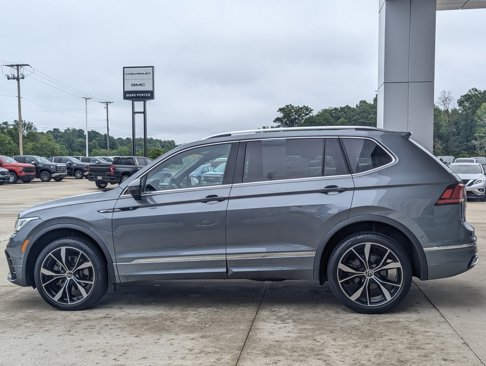 Used 2022 Volkswagen Tiguan SEL R-Line image 9