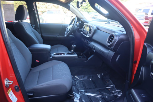 Used 2016 Toyota Tacoma TRD Off-Road image 46