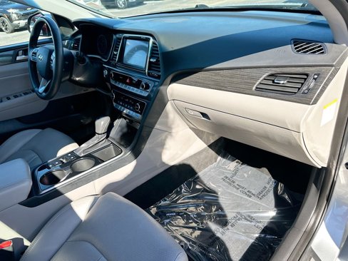 Used 2018 Hyundai Sonata Limited w/ Ultimate Package 02 image 27