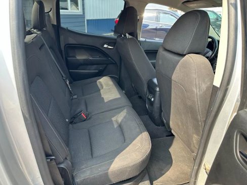 Used 2020 Chevrolet Colorado LT image 21