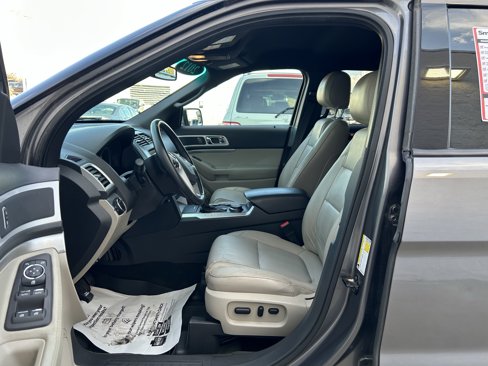 Used 2012 Ford Explorer XLT image 13