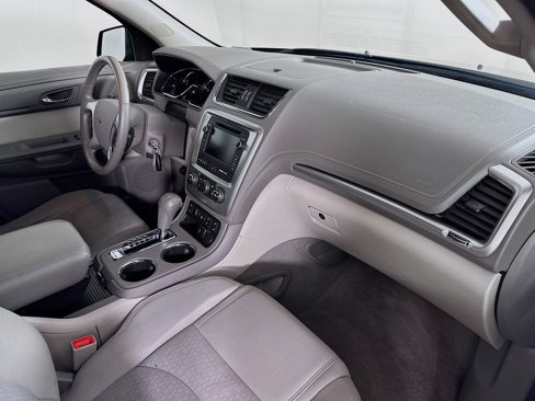 Used 2015 GMC Acadia SLE image 37