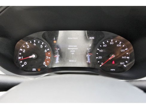 Used 2025 Jeep Compass Latitude image 17