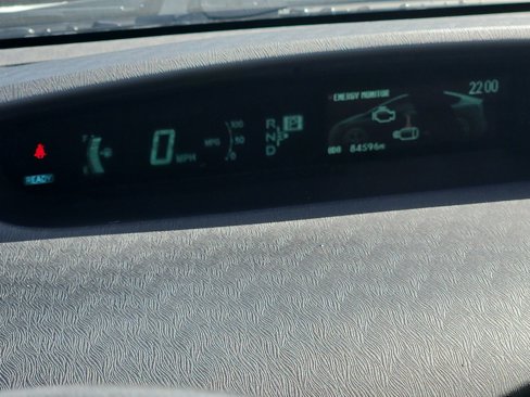 Used 2015 Toyota Prius Three image 15