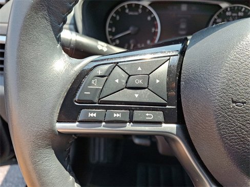 Used 2023 Nissan Altima 2.5 SV w/ SV Premium Package image 22
