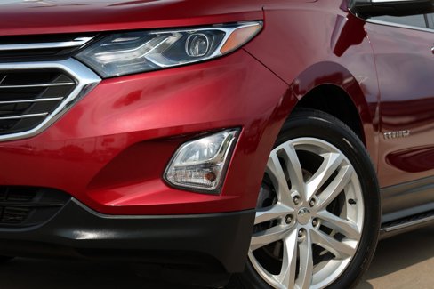 Used 2018 Chevrolet Equinox Premier image 8