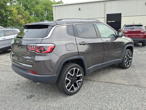 Used 2018 Jeep Compass Limited w/ Navigation Group image 8