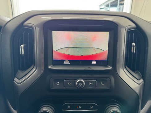 Used 2020 Chevrolet Silverado 1500 Custom w/ Custom Value Package image 27