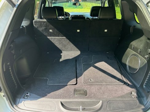 Used 2021 Jeep Grand Cherokee Laredo X image 19