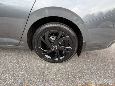 New 2026 Volkswagen Jetta SE image 22
