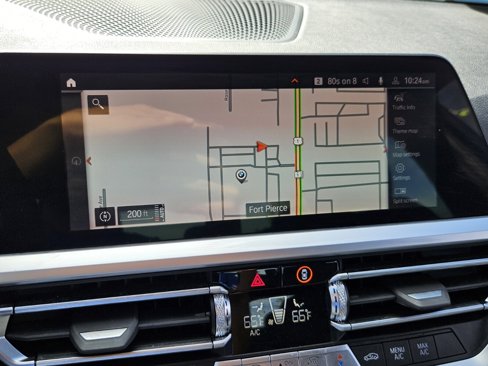 Certified 2022 BMW 330i Sedan w/ M Sport Package image 35