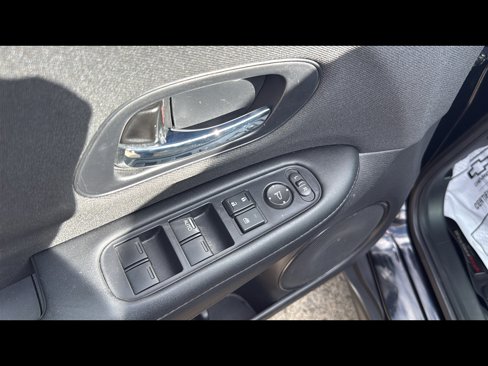 Used 2022 Honda HR-V LX image 8