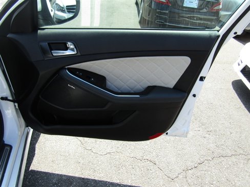 Used 2014 Kia Optima SX image 19