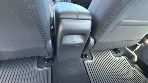 New 2025 Nissan Sentra SV w/ Trunk Package image 25