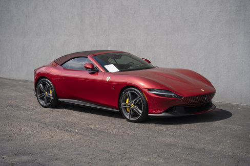 Used 2024 Ferrari Roma Spider image 13