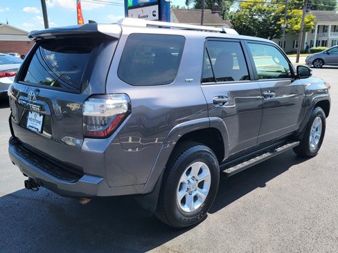 Used 2018 Toyota 4Runner SR5 Premium image 5