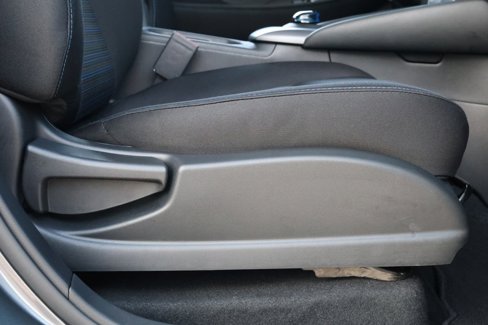 Used 2024 Nissan Leaf S image 30