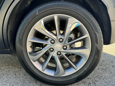 Used 2021 Buick Encore GX Essence w/ Advanced Technology Package image 11