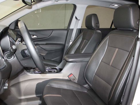 Used 2023 Chevrolet Equinox Premier image 14