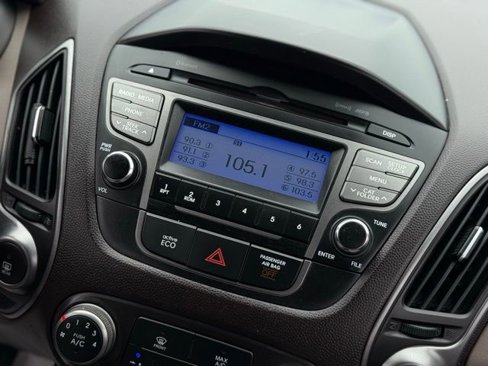 Used 2014 Hyundai Tucson GLS image 21