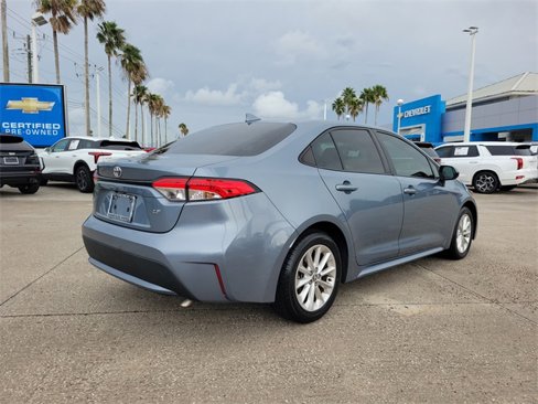 Used 2020 Toyota Corolla LE image 8