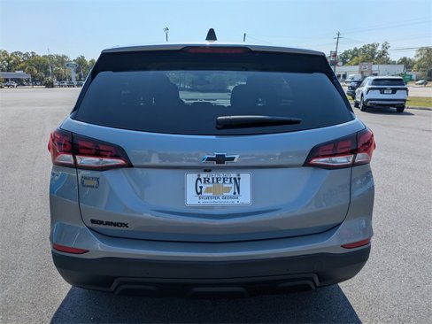 Used 2023 Chevrolet Equinox LS w/ LS Convenience Package image 5