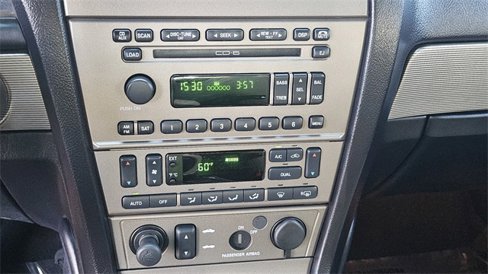 Used 2004 Ford Thunderbird image 20
