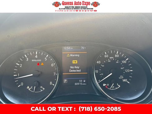 Used 2018 Nissan Rogue SV image 11