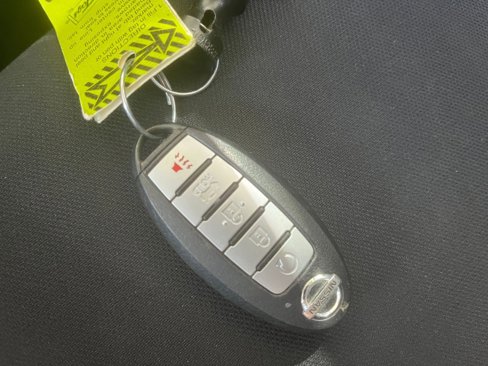 Used 2021 Nissan Sentra SV image 29