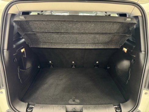 Used 2017 Jeep Renegade Trailhawk image 26