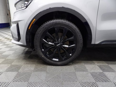 Used 2022 Kia Sorento SX image 7