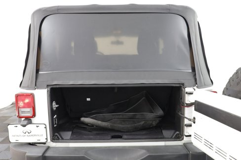 Used 2017 Jeep Wrangler Sport w/ Connectivity Group image 26