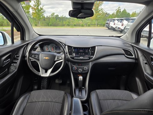 Used 2020 Chevrolet Trax LT w/ Driver Confidence Package image 10