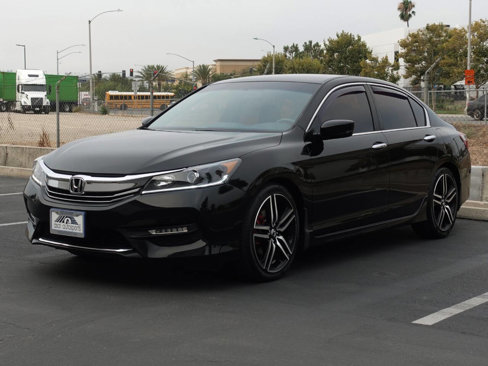Used 2016 Honda Accord Sport image 5