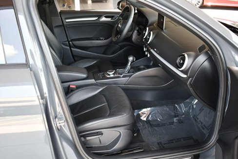 Used 2018 Audi A3 2.0T Premium image 18