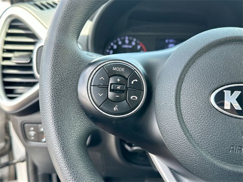 Certified 2020 Kia Soul S image 23