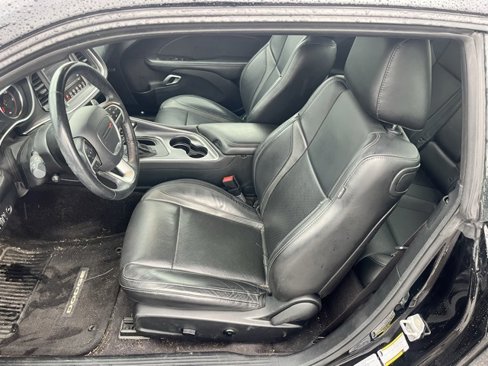 Used 2017 Dodge Challenger GT image 12