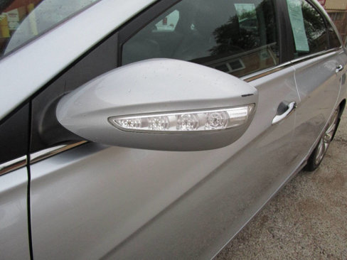 Used 2013 Hyundai Sonata Limited image 9